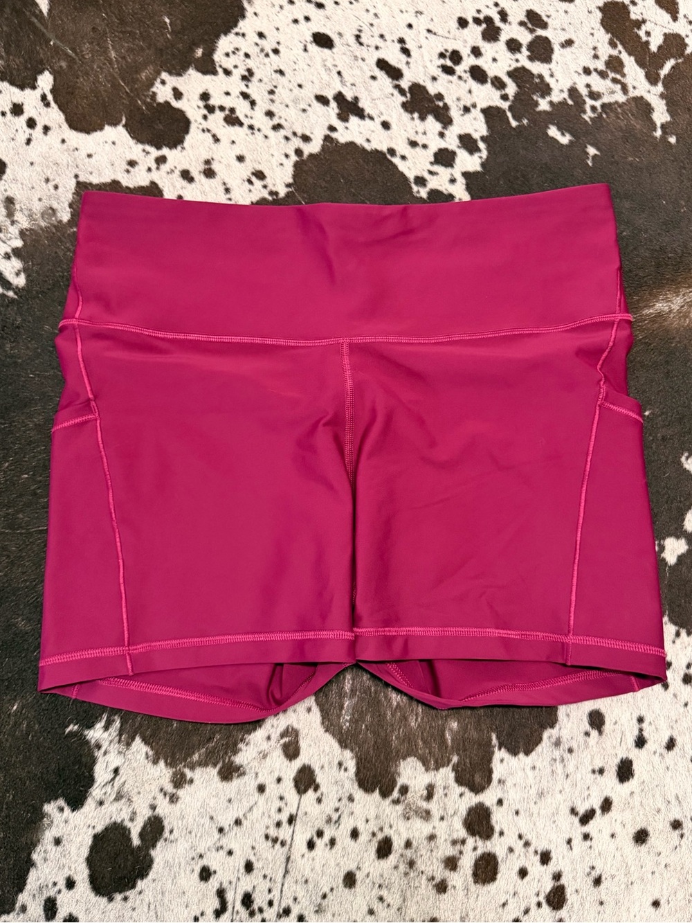 Athleta Interval Stash 5” Shorts